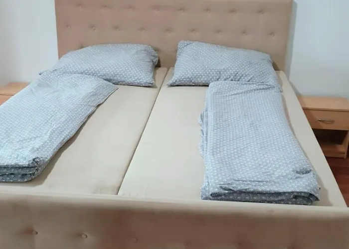 2 Bedroom Big Center As Nivy 85m * Братислава