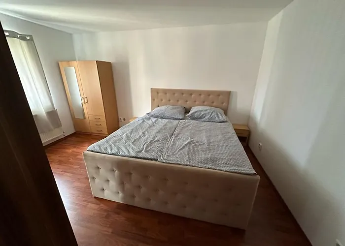 2 Bedroom Big Center As Nivy 85m Апартаменты