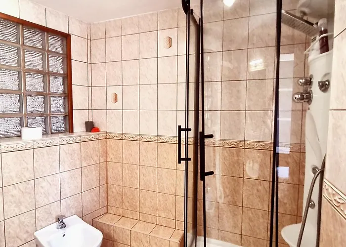 2 Bedroom Big Center As Nivy 85m * Братислава