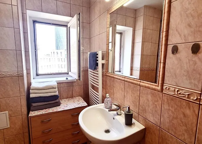 2 Bedroom Big Center As Nivy 85m Апартаменты *