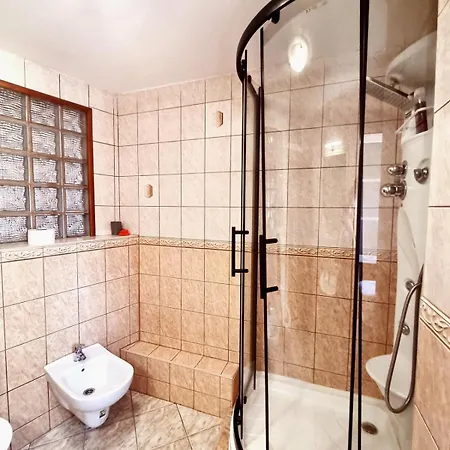 2 Bedroom Big Center As Nivy 85m * 브라티슬라바